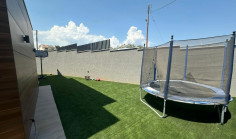 Luxury 5 bedrooms house with swimming pool for sale in Germasogeia