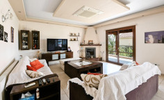 Detached villa in Ayia Fila, Limassol 