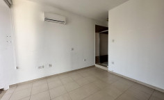 3 bedroom apartment for sale in Livadia 