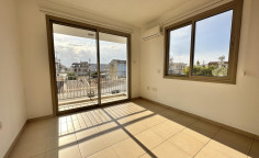 3 bedroom apartment for sale in Livadia 