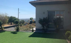 4 bedroom house to rent in Erimi