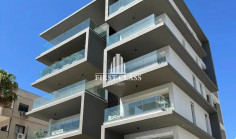 Spacious 1 bedroom unfurnished apartment to rent in Agioi Omologites
