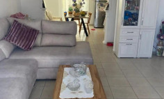 4 bedroom stunning house with private swimming pool in Oroklini 