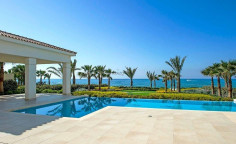 5 bedroom detached villa in Pervolia 