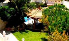 6 bedroom furnished house with swimming pool for sale in Agia Fyla