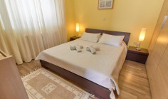 3 bedroom furnished house with swimming pool for sale in Coral Bay