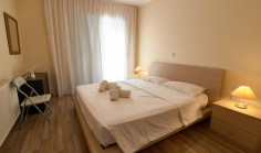 3 bedroom furnished house with swimming pool for sale in Coral Bay