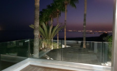 Beachfront house for sale on excellent location on Dekelia road offering the best sea view from beachfront bedroom on the island! Beachfront house for sale on excellent location on Dekelia road offering the best sea view from beachfront bedroom on the island!