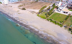 Beachfront house for sale on excellent location on Dekelia road offering the best sea view from beachfront bedroom on the island! Beachfront house for sale on excellent location on Dekelia road offering the best sea view from beachfront bedroom on the island!