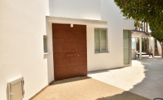 Beachfront house for sale on excellent location on Dekelia road offering the best sea view from beachfront bedroom on the island! Beachfront house for sale on excellent location on Dekelia road offering the best sea view from beachfront bedroom on the island!