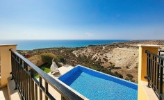 5 bedroom furnished house with swimming pool for sale in Aphrodite Hills