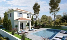 Spacious 4 bedroom villa with swimming pool for sale in Oroklini