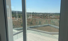Large 4 beds house with swimming pool for sale in Peyia