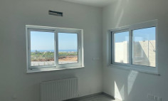 Large 4 beds house with swimming pool for sale in Peyia