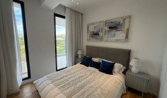 Spacious 2 bedroom apartment with swimming pool for sale in Amathus area