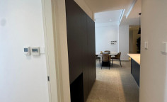 Spacious 2 bedroom apartment with swimming pool for sale in Amathus area