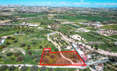 Residential 840 m2 for sale in Aradippou, Larnaca