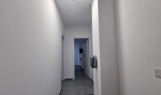 Spacious office to rent in Linopetra