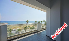 Beach front apartment in Larnaca town 