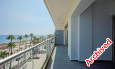 Beach front apartment in Larnaca town 