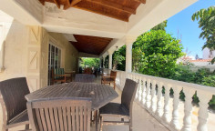 For bedroom house for sale in Paralimni