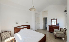For bedroom house for sale in Paralimni