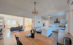 For bedroom house for sale in Paralimni