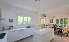 For bedroom house for sale in Paralimni
