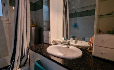 Three beds apartment for sale in Acropolis
