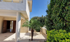 For beds house for sale in Strovolos