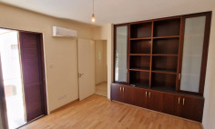 For beds house for sale in Strovolos