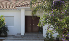 4 bedroom house to rent in Kato Deftera