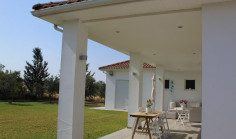4 bedroom house to rent in Kato Deftera