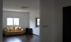 4 bedroom house to rent in Kato Deftera