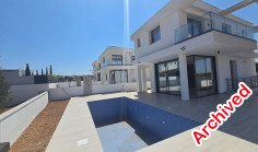 Spacious 5 bedrooms house for sale in Protaras