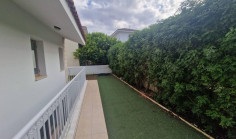 Large 4 bedrooms house for sale in Strovolos
