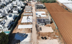 Modern seafront villa with pool in Paralimni 