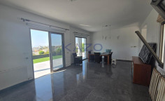 For sale spacious detached house Agios Athanasios sea view 