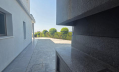 For sale spacious detached house Agios Athanasios sea view 