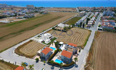 Modern Pyla villa with sea view and pool 