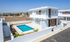 Modern detached house in peaceful Oroklini with pool 