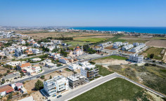 Modern two bedroom apartment in central Livadia 