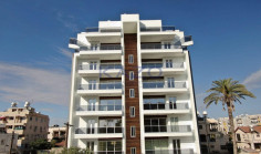 Spacious four bedroom apartment in central Chrysopolitissa 