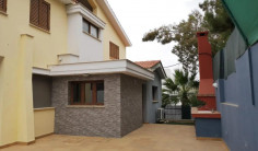 Spacious 6 bedroom house to rent in Makedonitissa