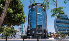 For sale commercial building in vibrant Neapolis area 