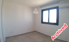Modern 2-bedroom top floor apartment with private roof garden - vergina area 
