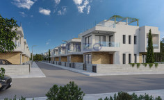 Modern villa with pool in vibrant Geroskipou area 