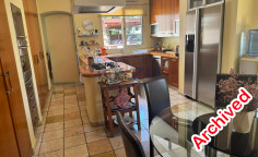 Spacious fully furnished home in central Mesa Geitonia 