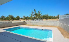 Mesogi villa with 3 bedrooms spacious living 