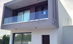 Mesogi villa with 3 bedrooms spacious living 